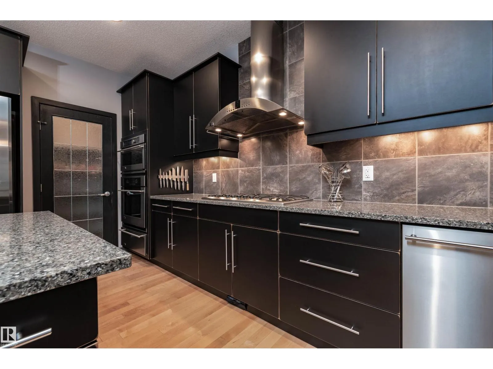 5408 Sunview BA