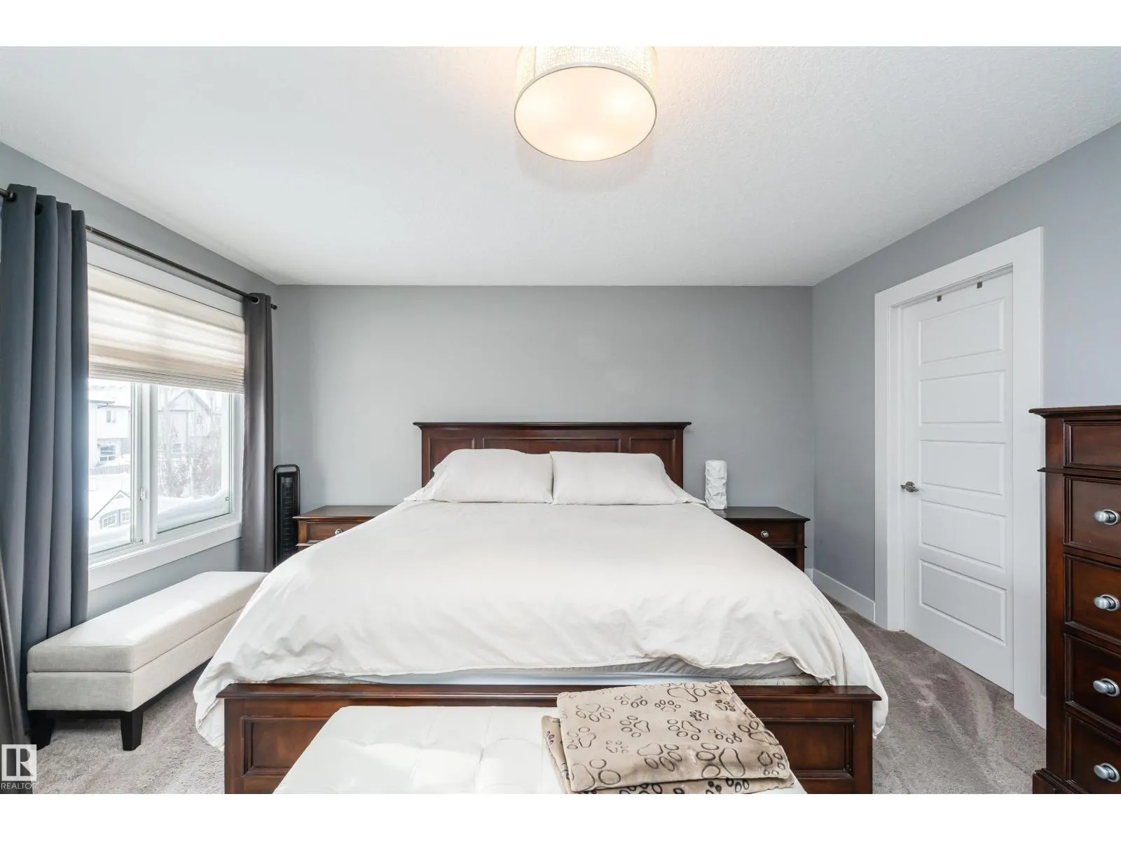 837 HODGINS RD NW