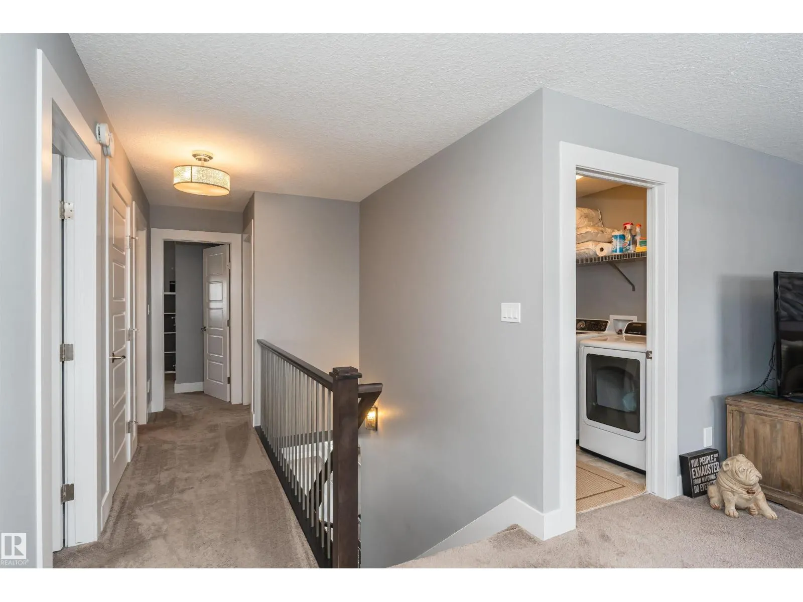 837 HODGINS RD NW