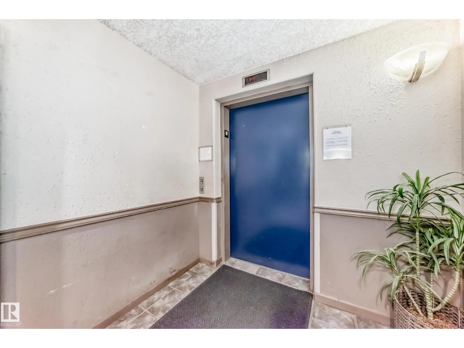 #134 16311 95 ST NW