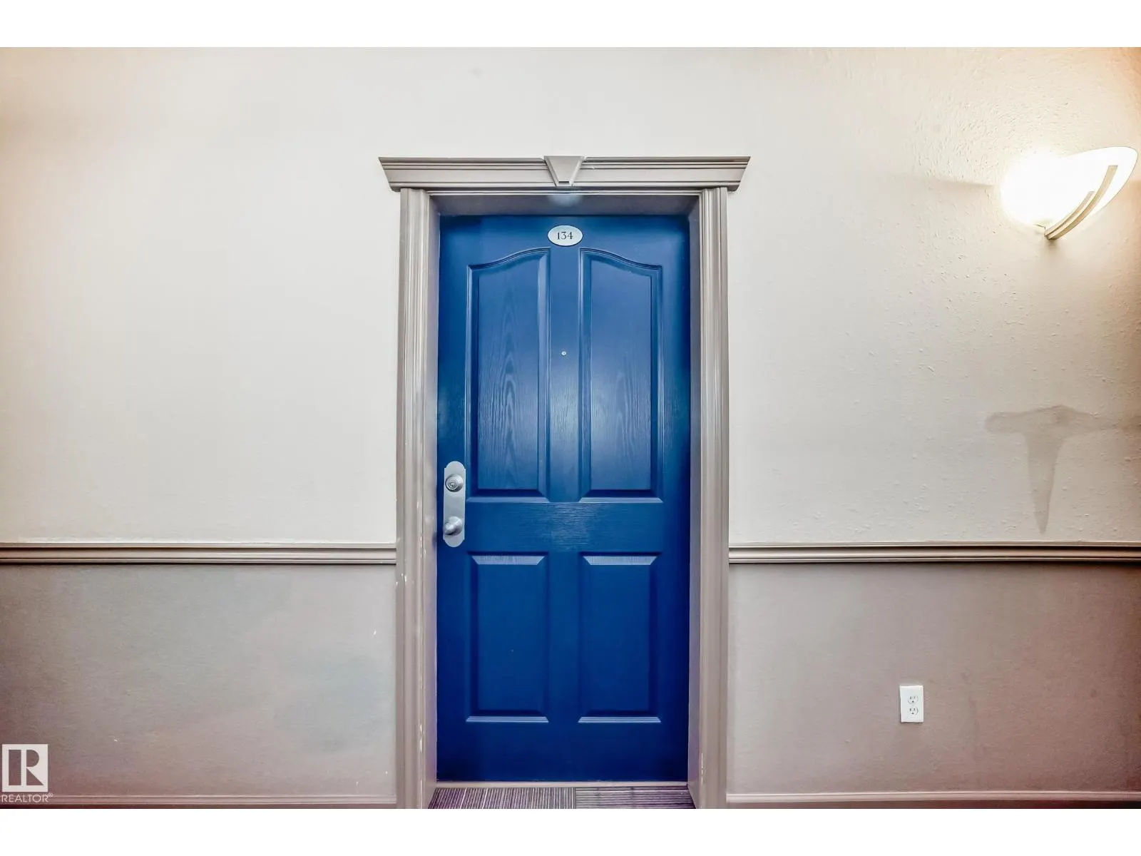 #134 16311 95 ST NW