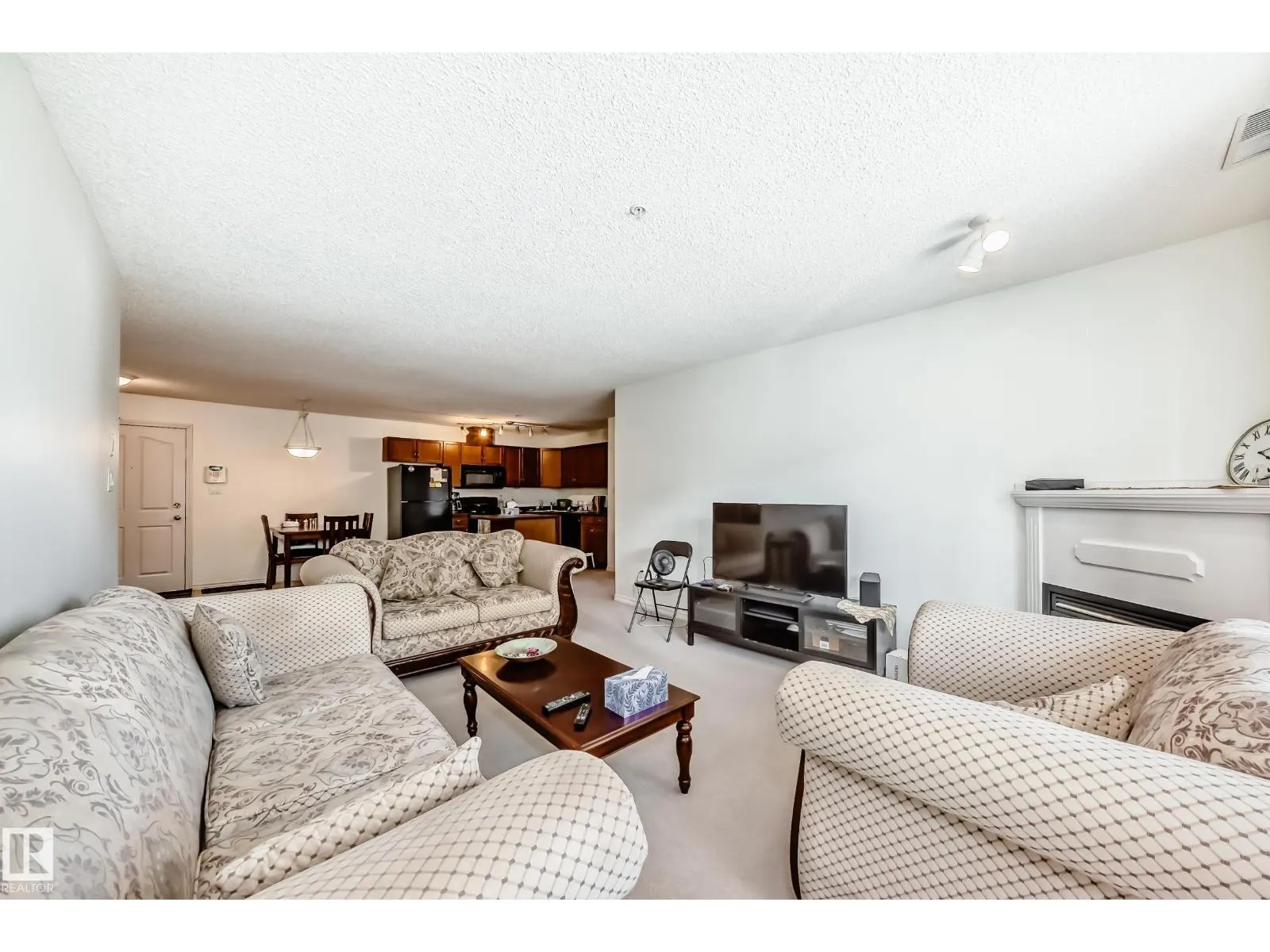 #134 16311 95 ST NW