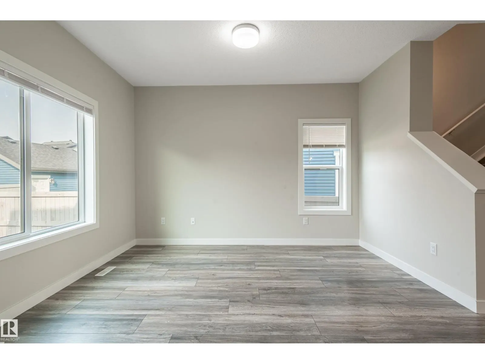 207 Griesbach RD NW