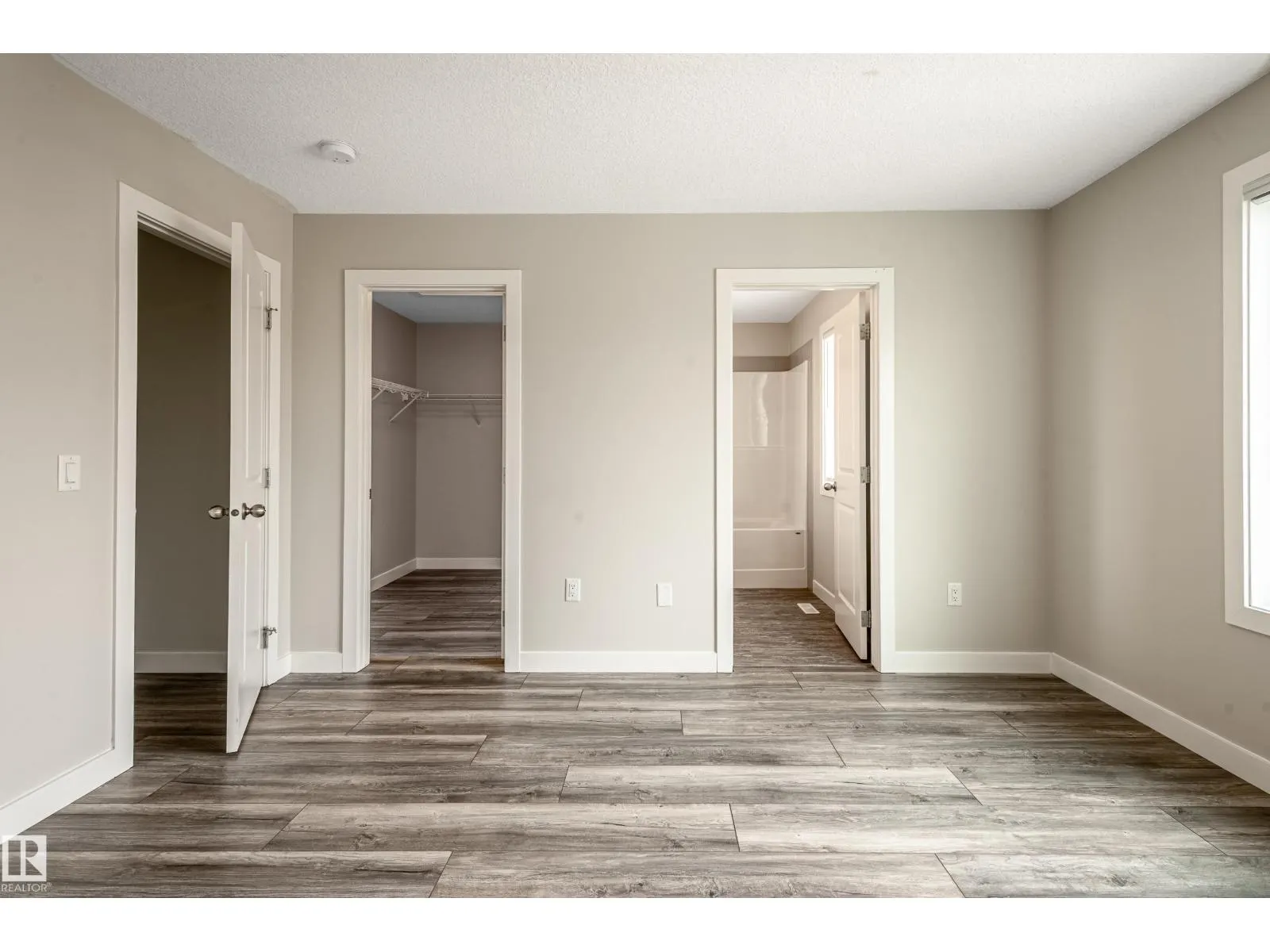 207 Griesbach RD NW