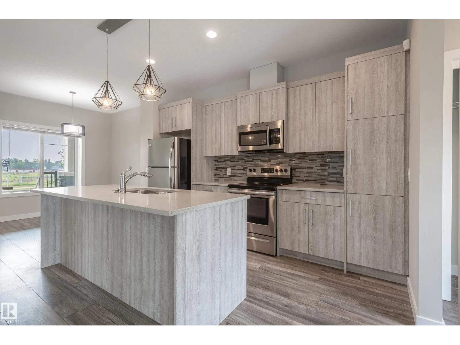207 Griesbach RD NW