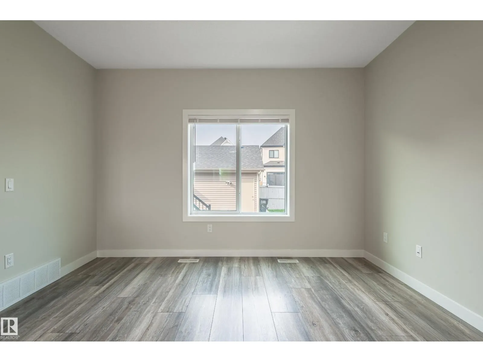 207 Griesbach RD NW