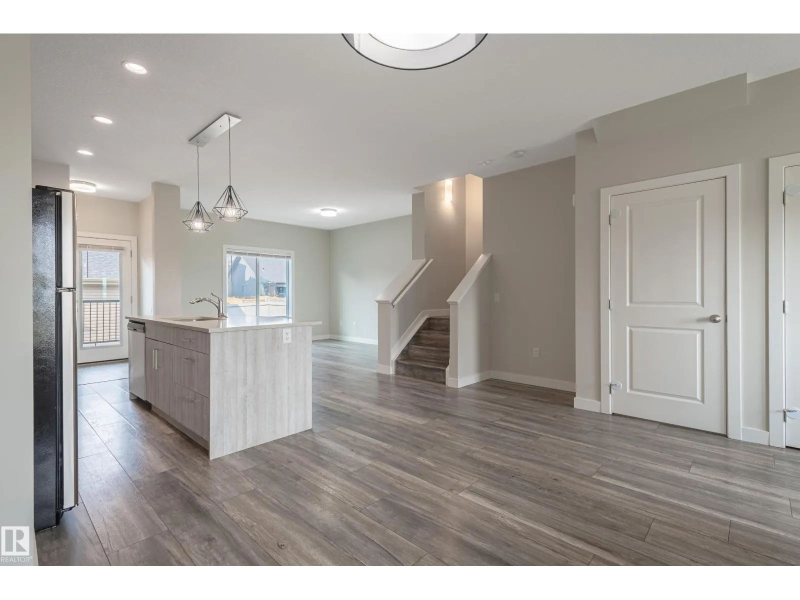 207 Griesbach RD NW
