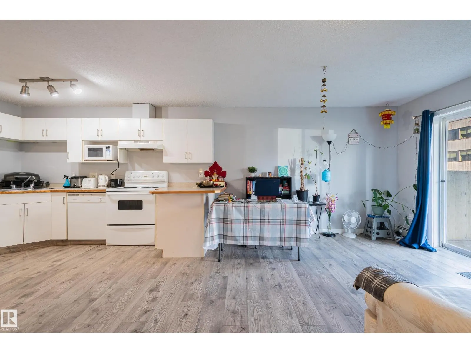 #117 10535 122 ST NW