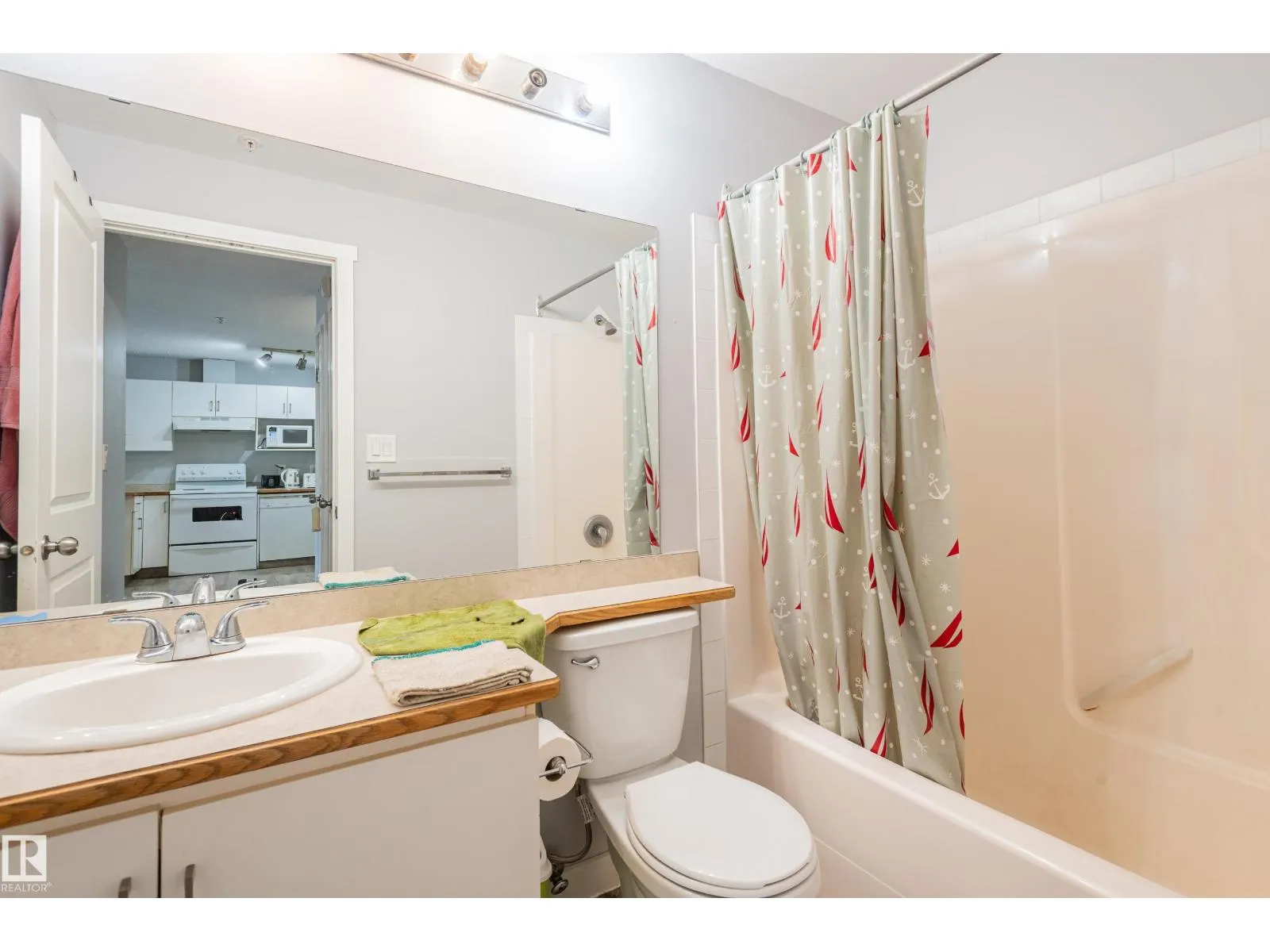 #117 10535 122 ST NW