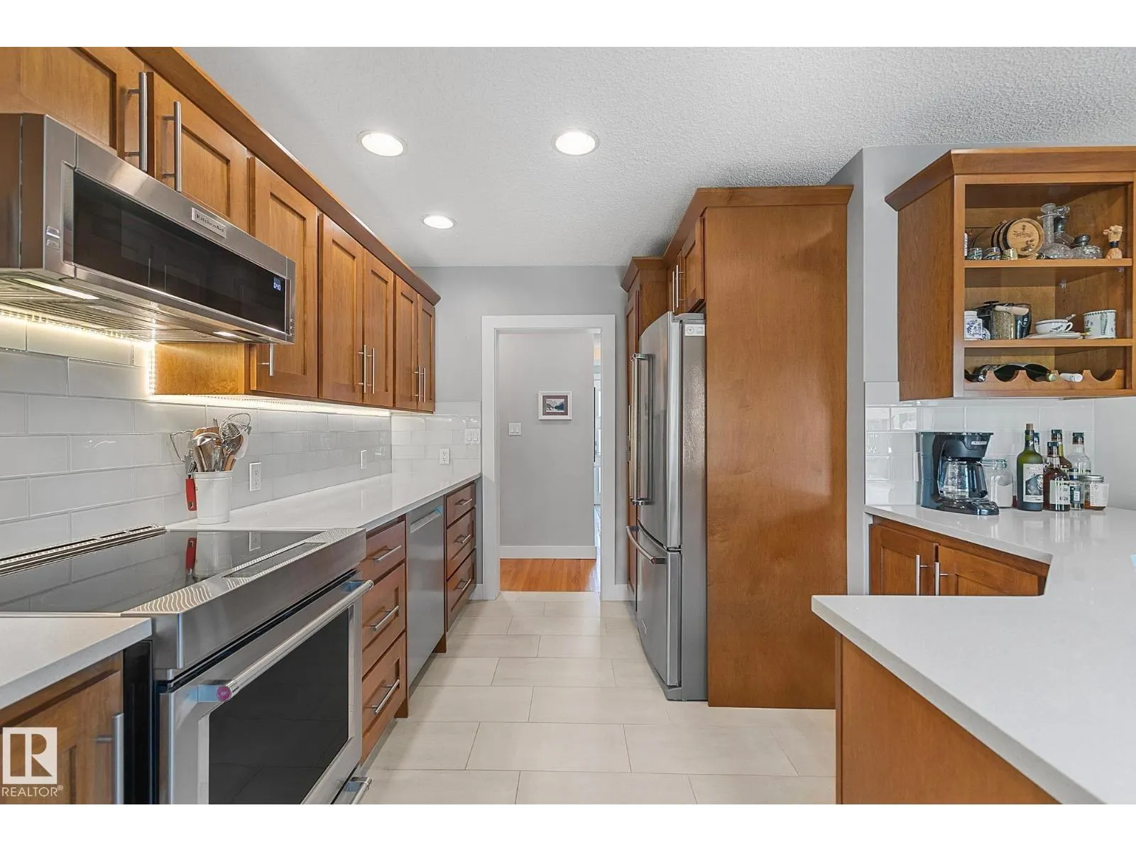 10958 117 ST NW