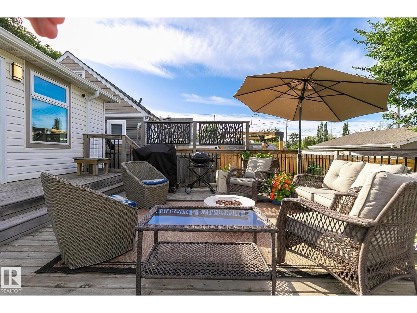 10958 117 ST NW