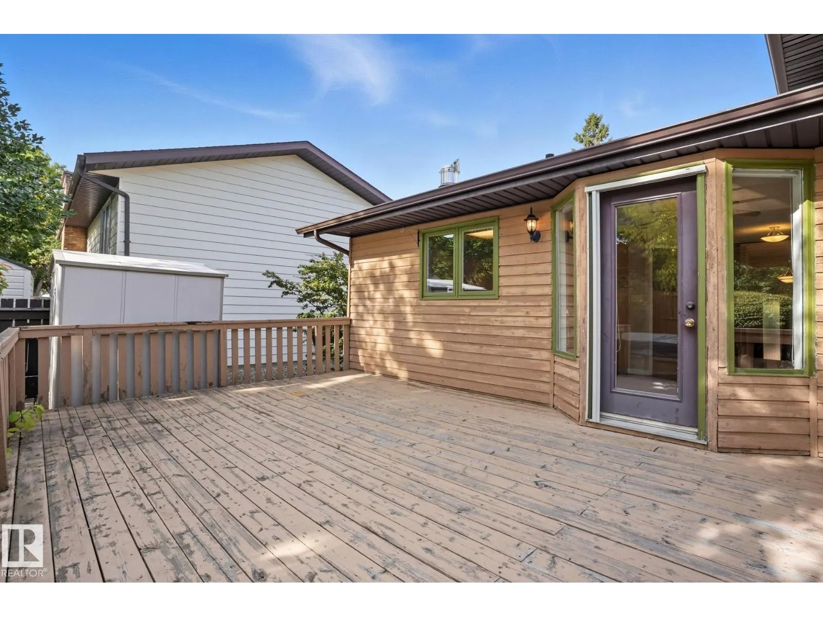 7 PEMBINA PL