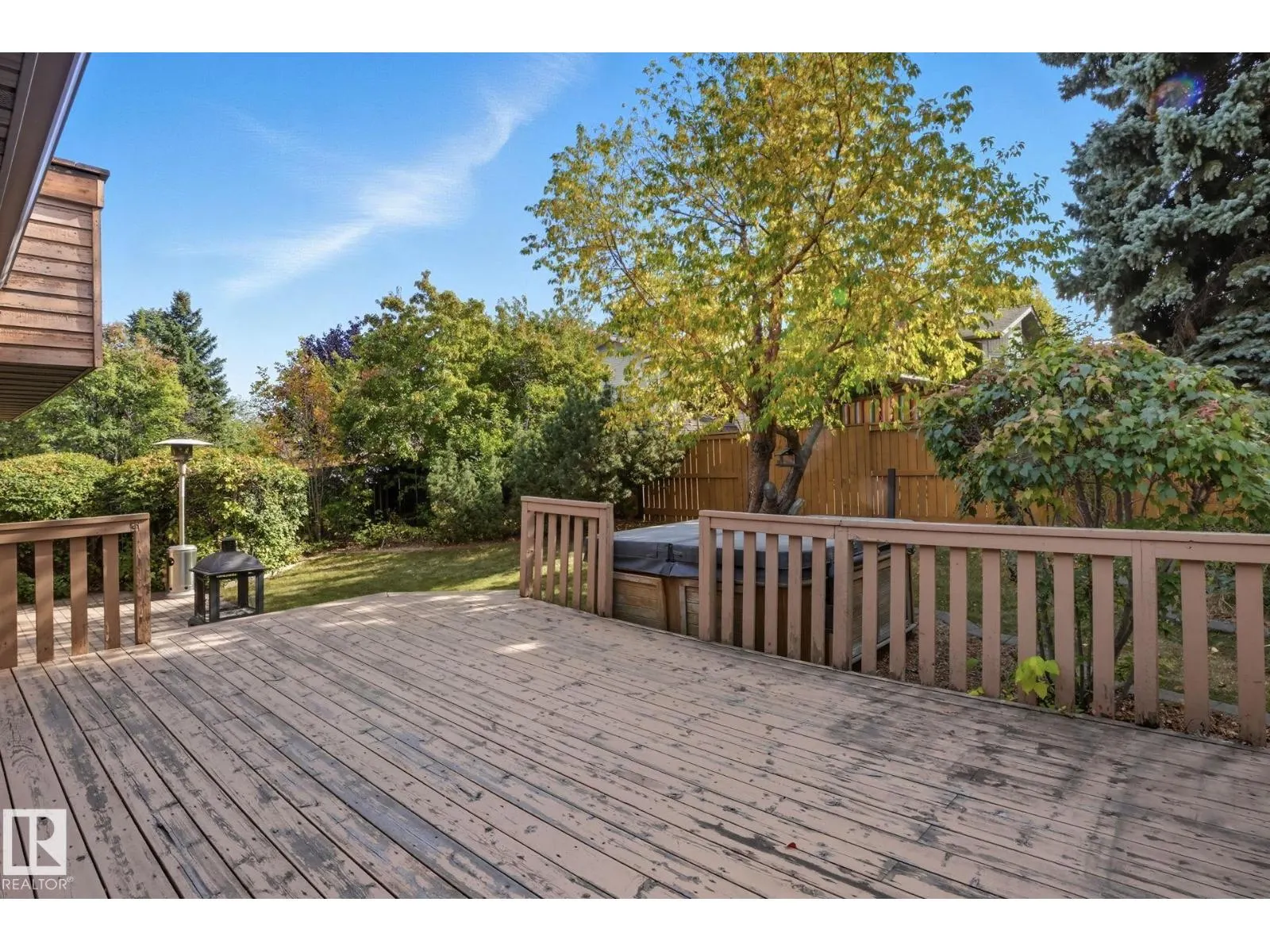 7 PEMBINA PL