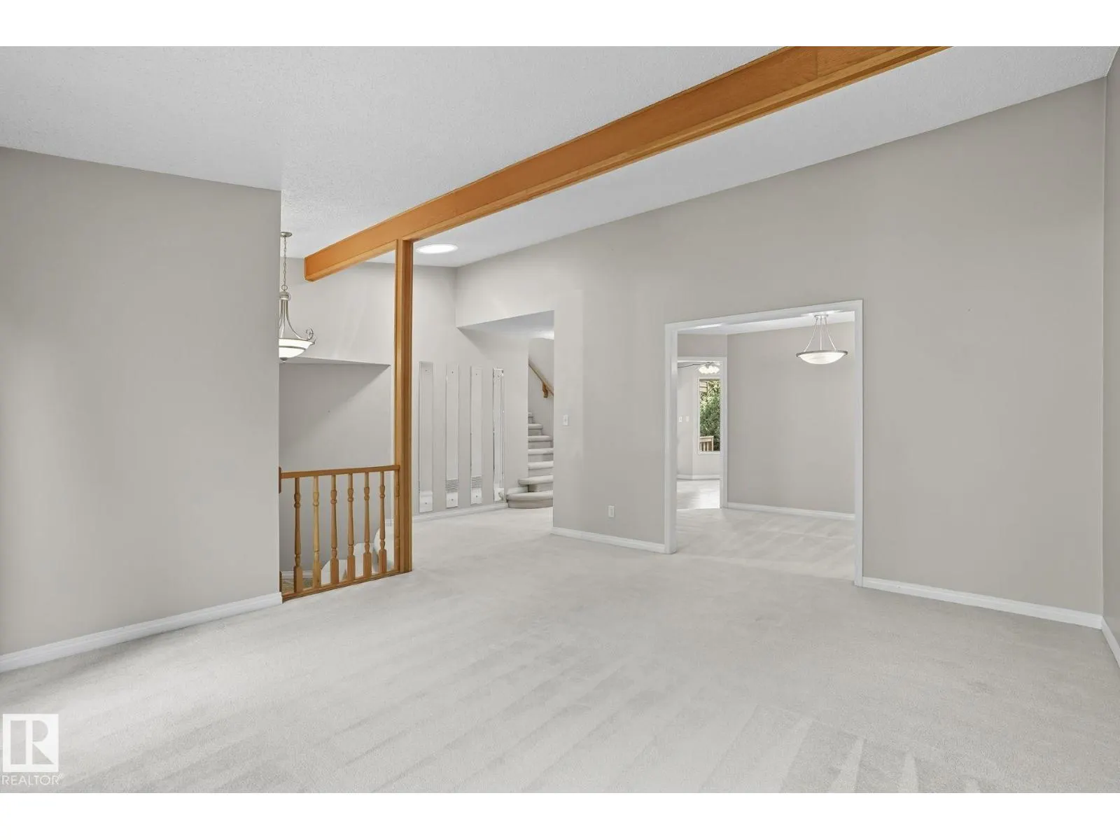 7 PEMBINA PL