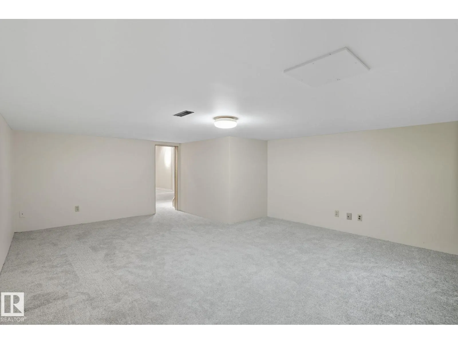 7 PEMBINA PL
