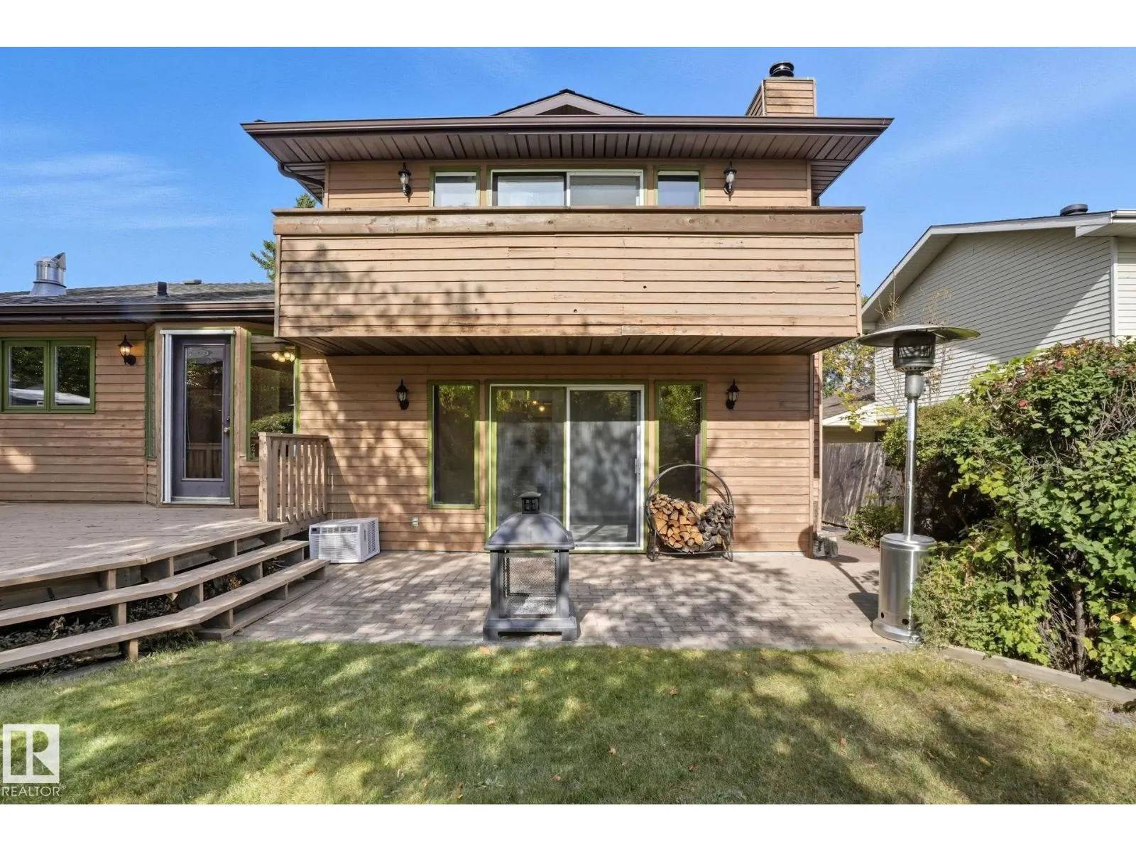 7 PEMBINA PL