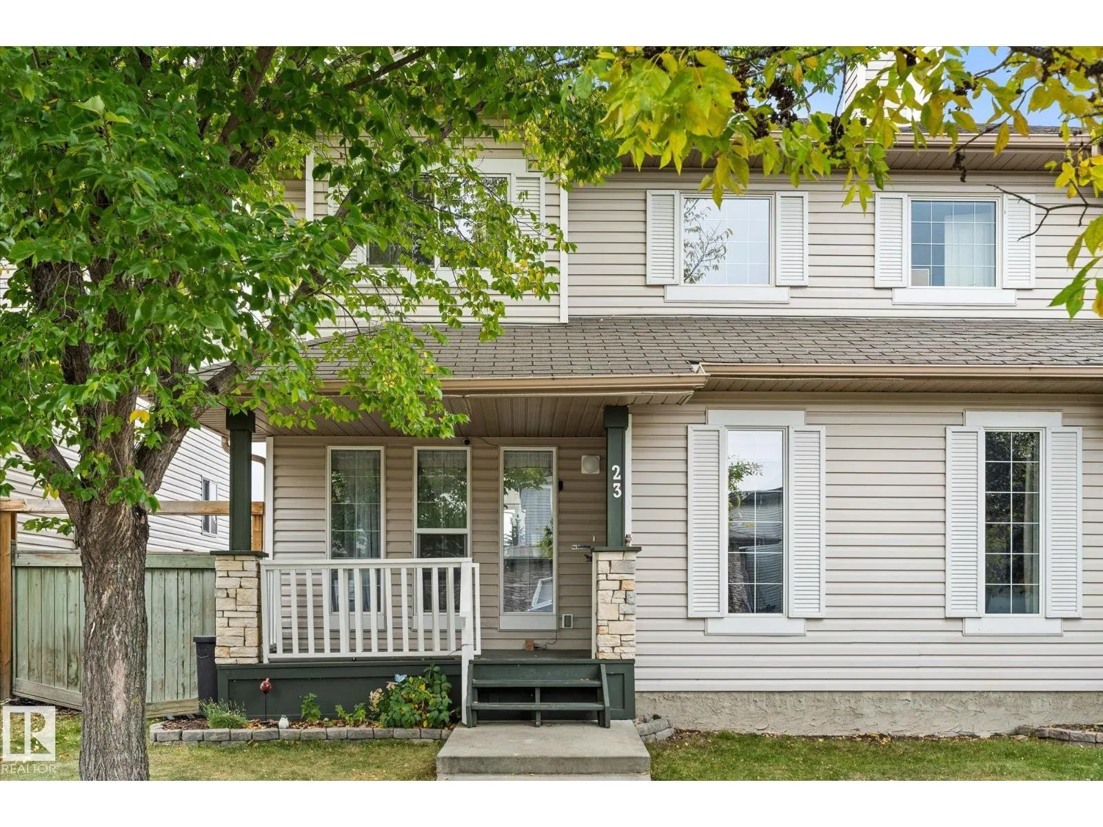 23 VERNON ST