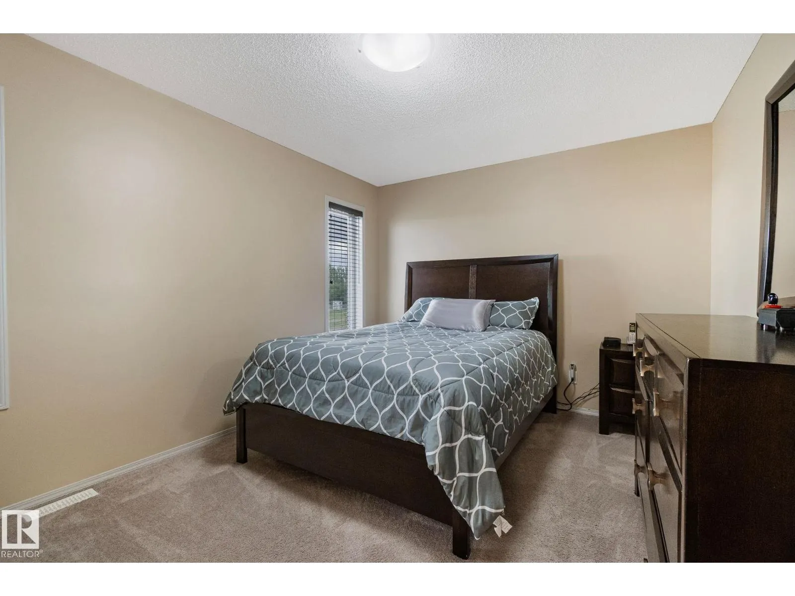 7159 CARDINAL WY SW