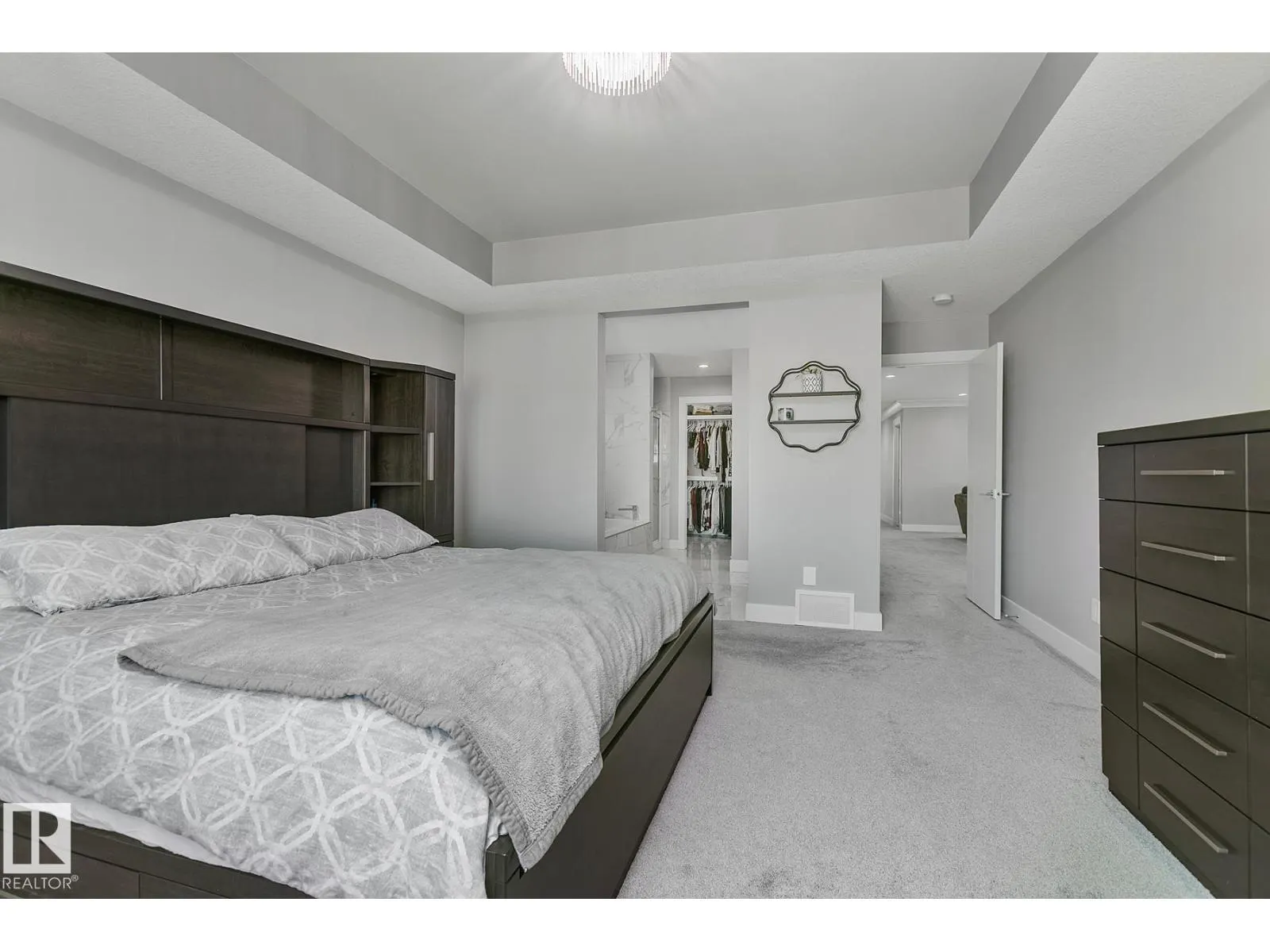 49 SUMMERSTONE LN