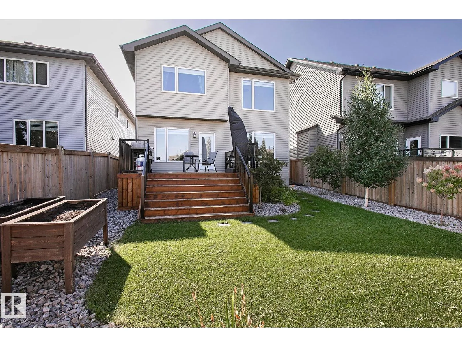 49 SUMMERSTONE LN