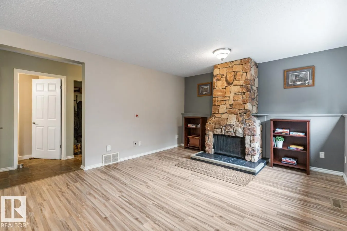 115 GLENRIDGE PL