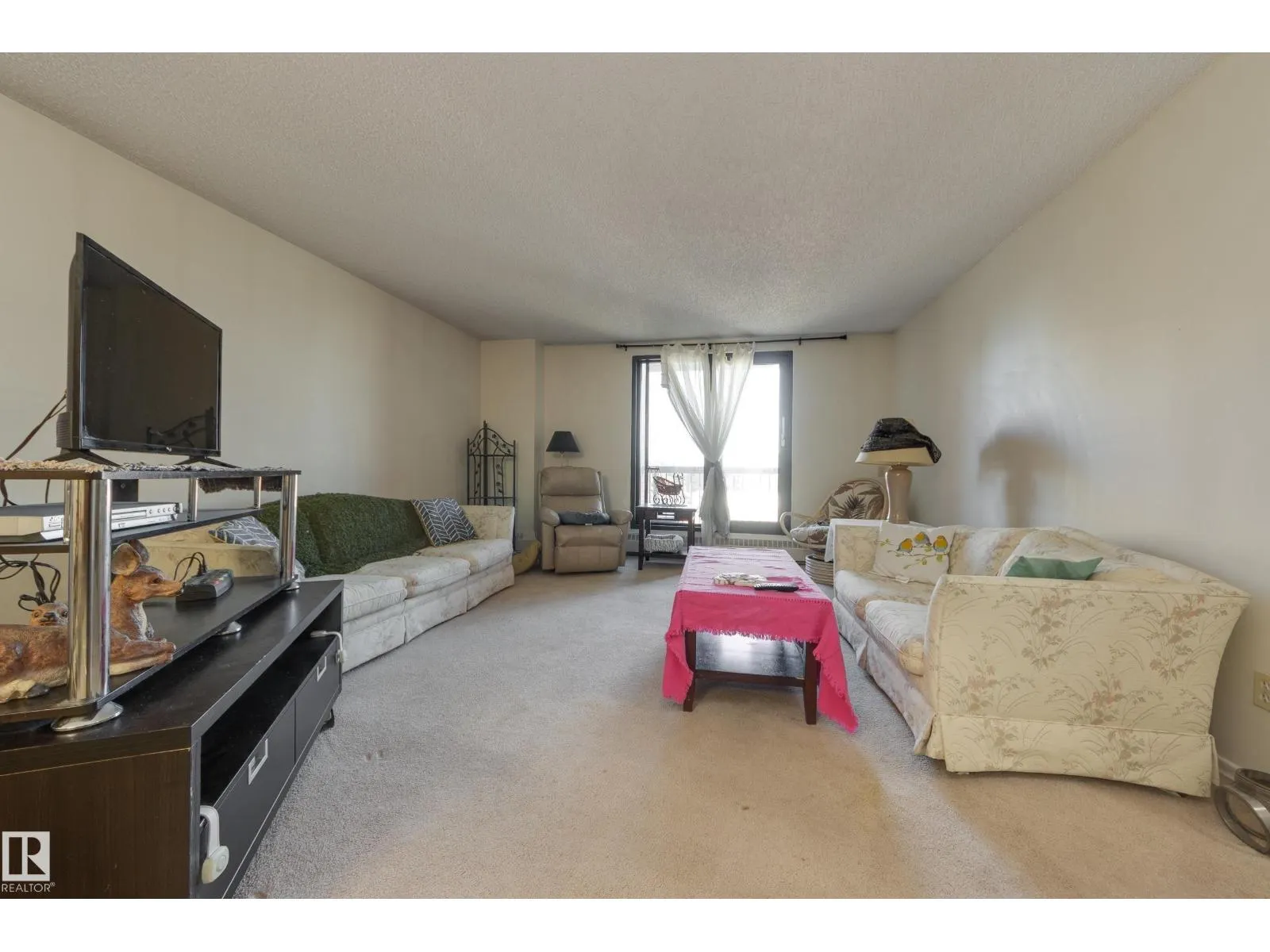 #502 10175 109 ST NW