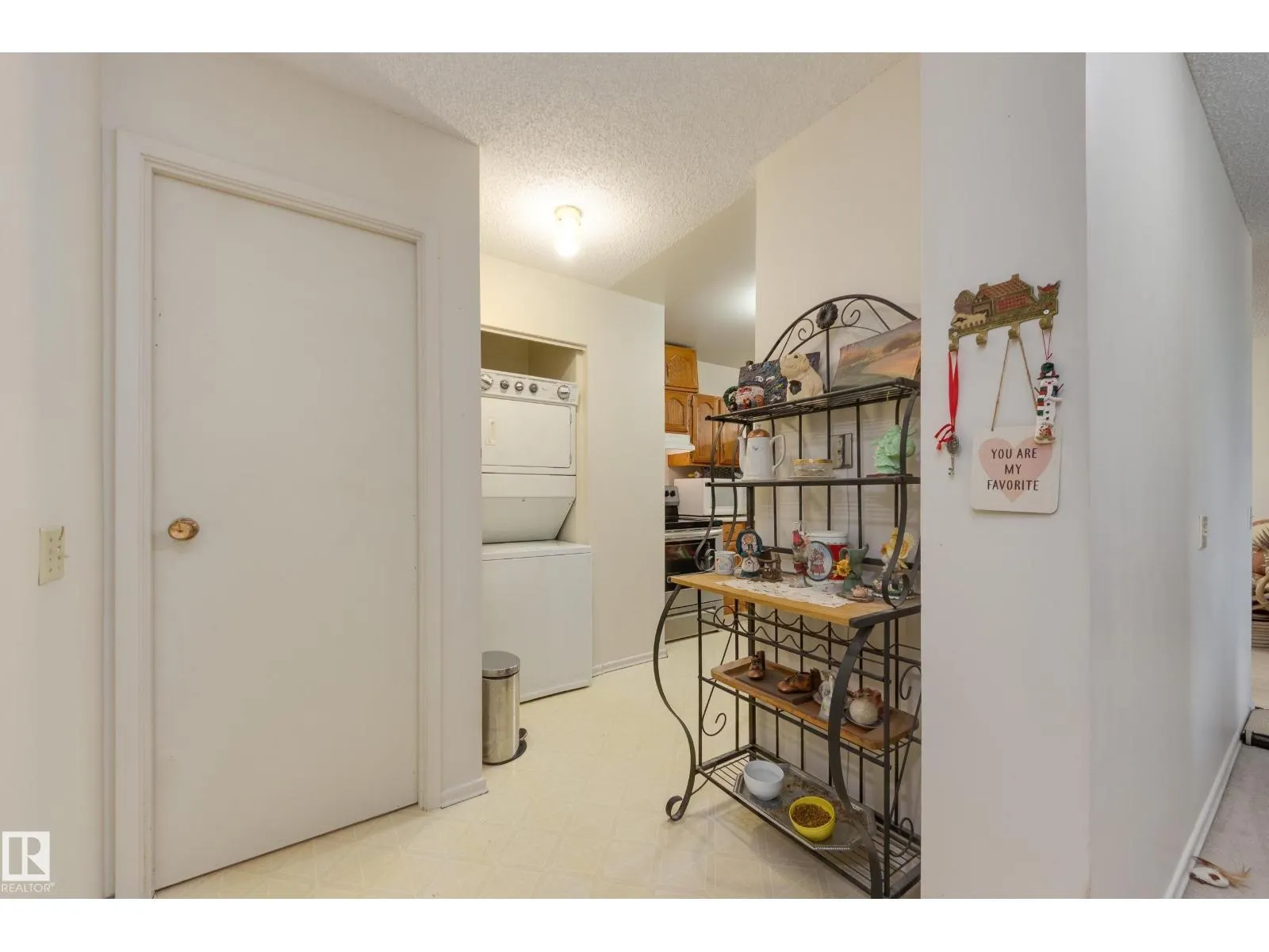 #502 10175 109 ST NW