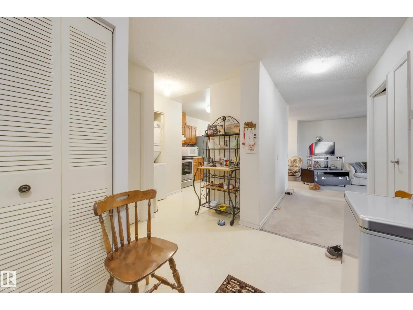 #502 10175 109 ST NW