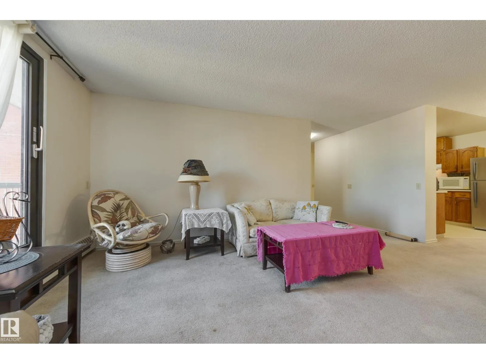 #502 10175 109 ST NW