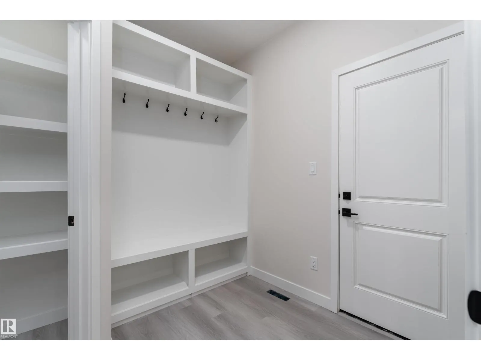 141 Pierwyck Loop