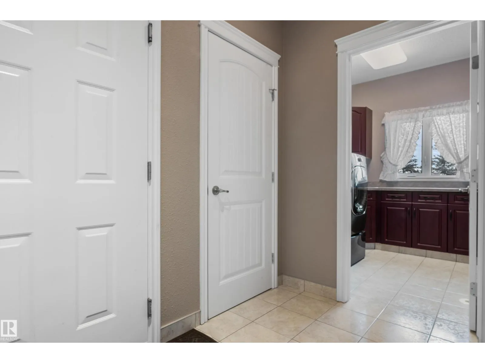 #111 59311 Range Rd 35