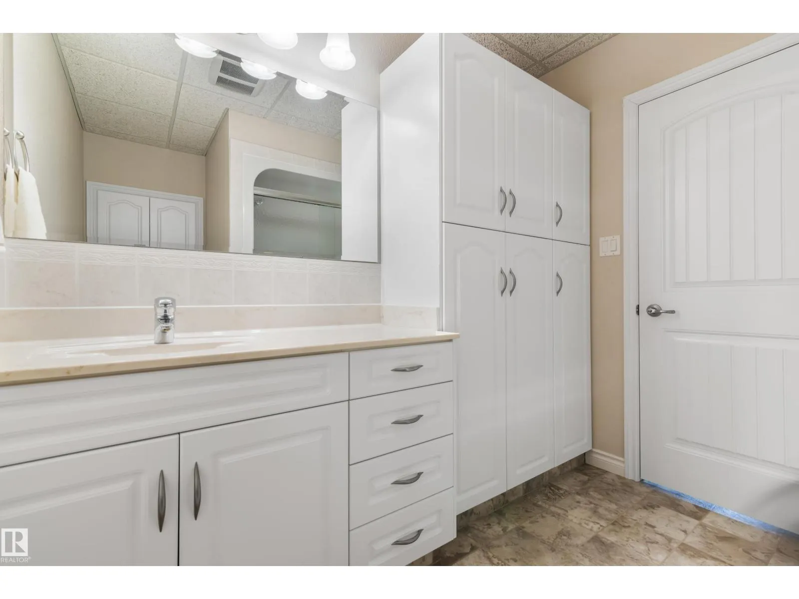#111 59311 Range Rd 35