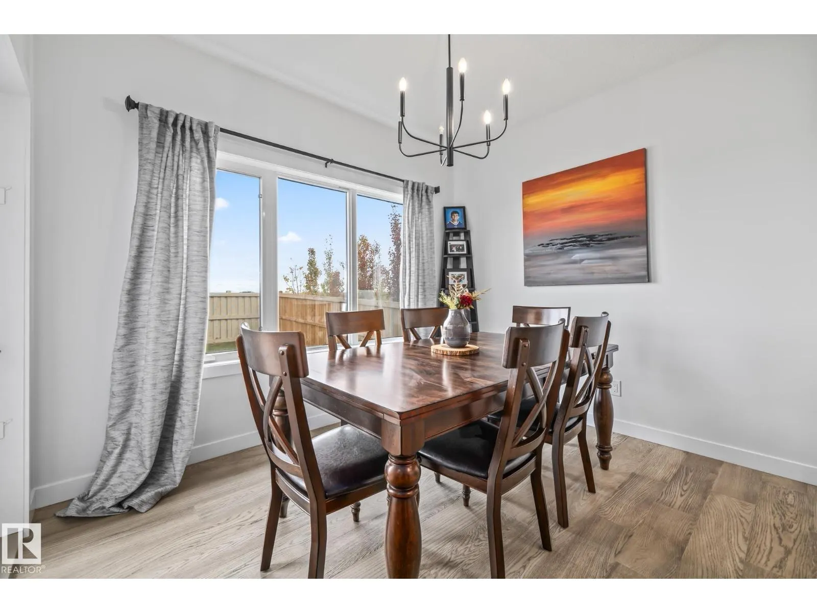 34 EDGEFIELD WY
