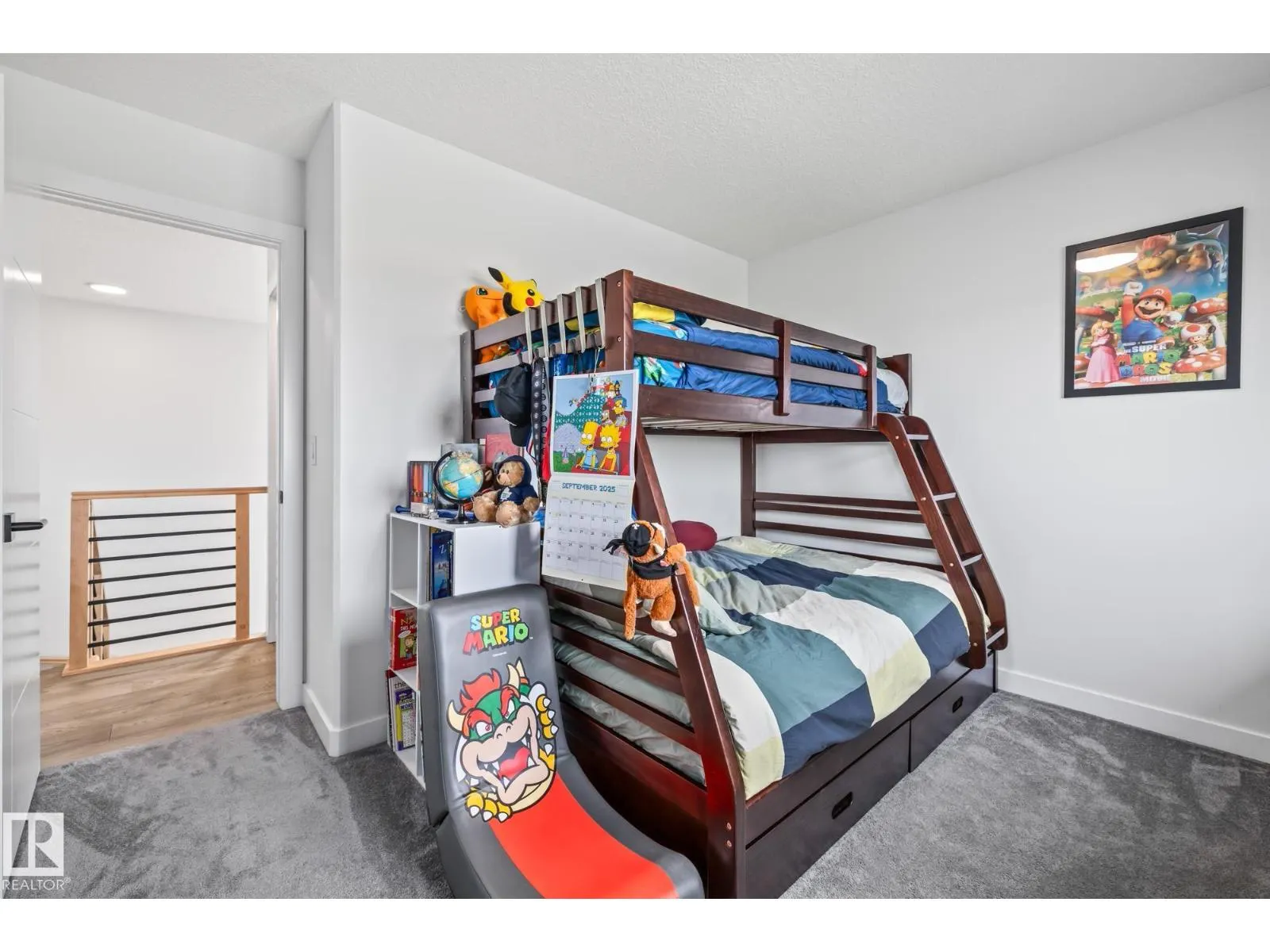 34 EDGEFIELD WY