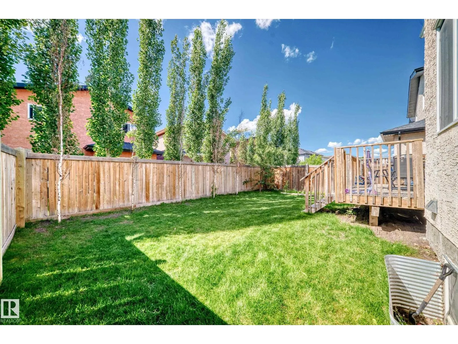 16756 61 ST NW