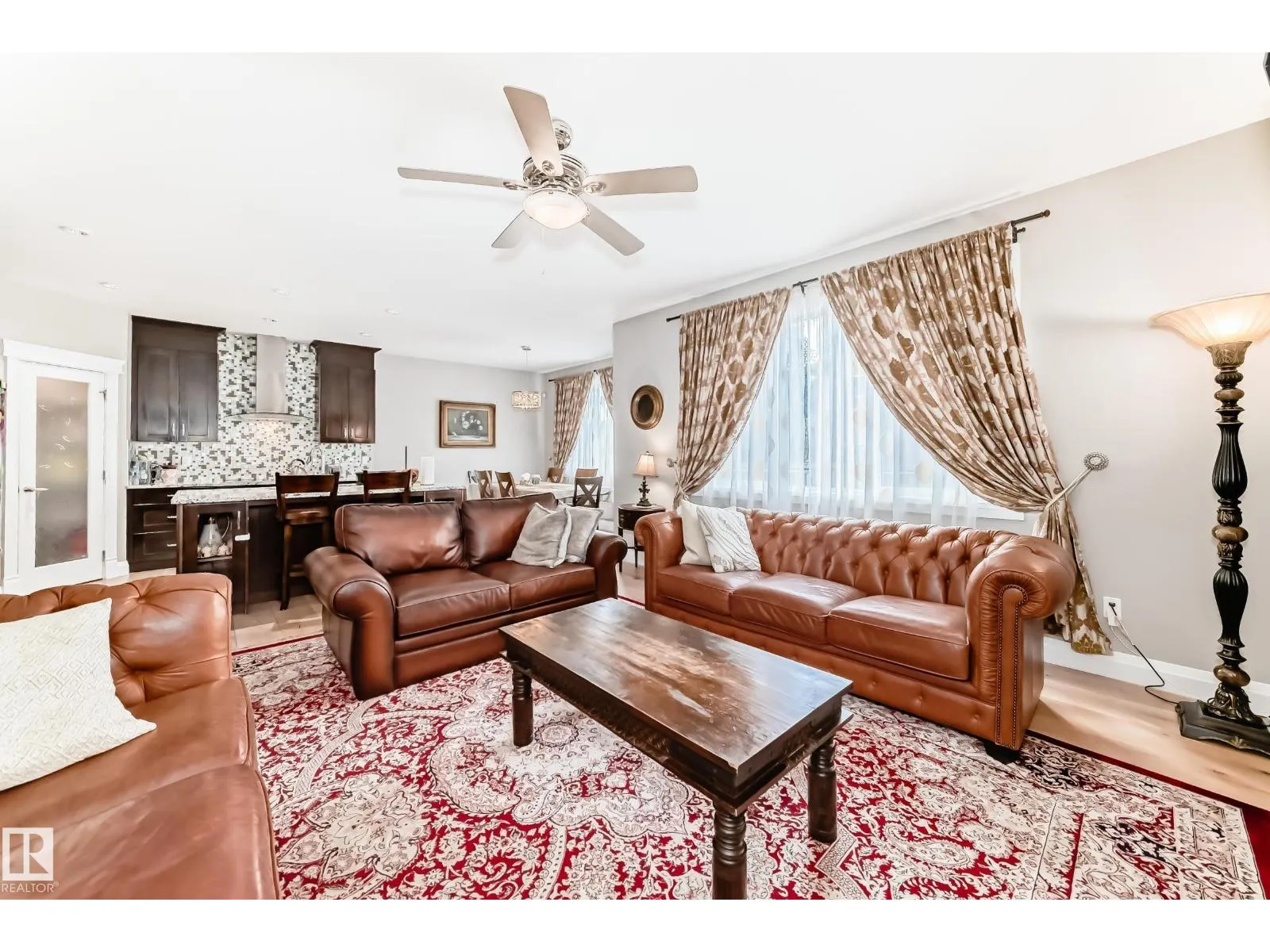 16756 61 ST NW