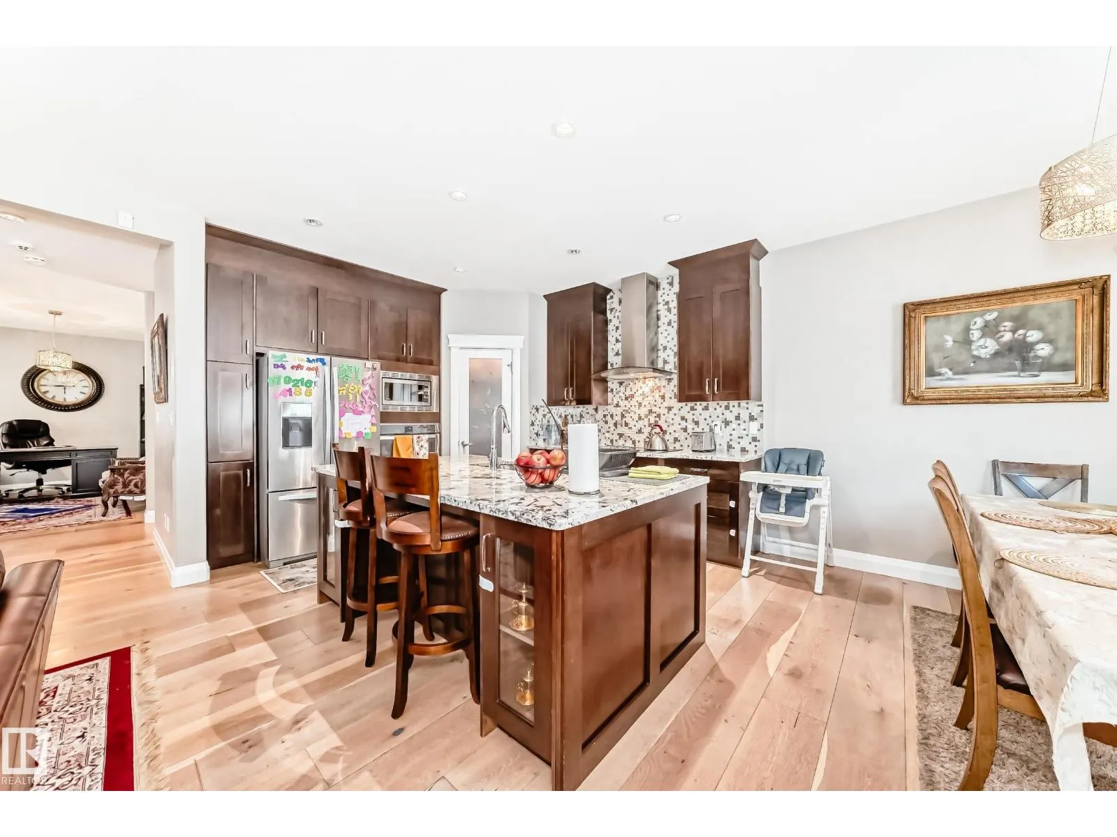 16756 61 ST NW