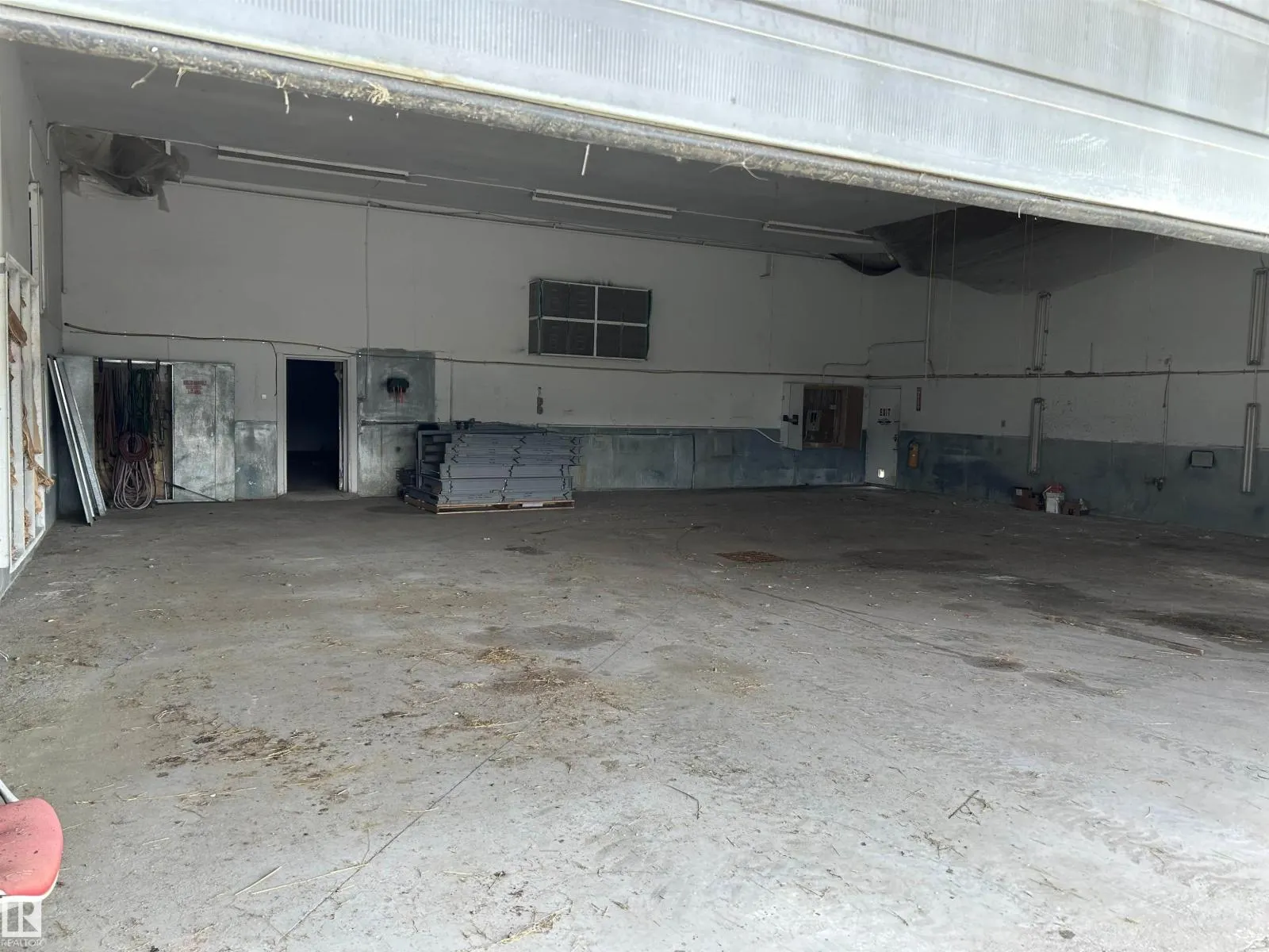 #61 51401 RGE ROAD 221