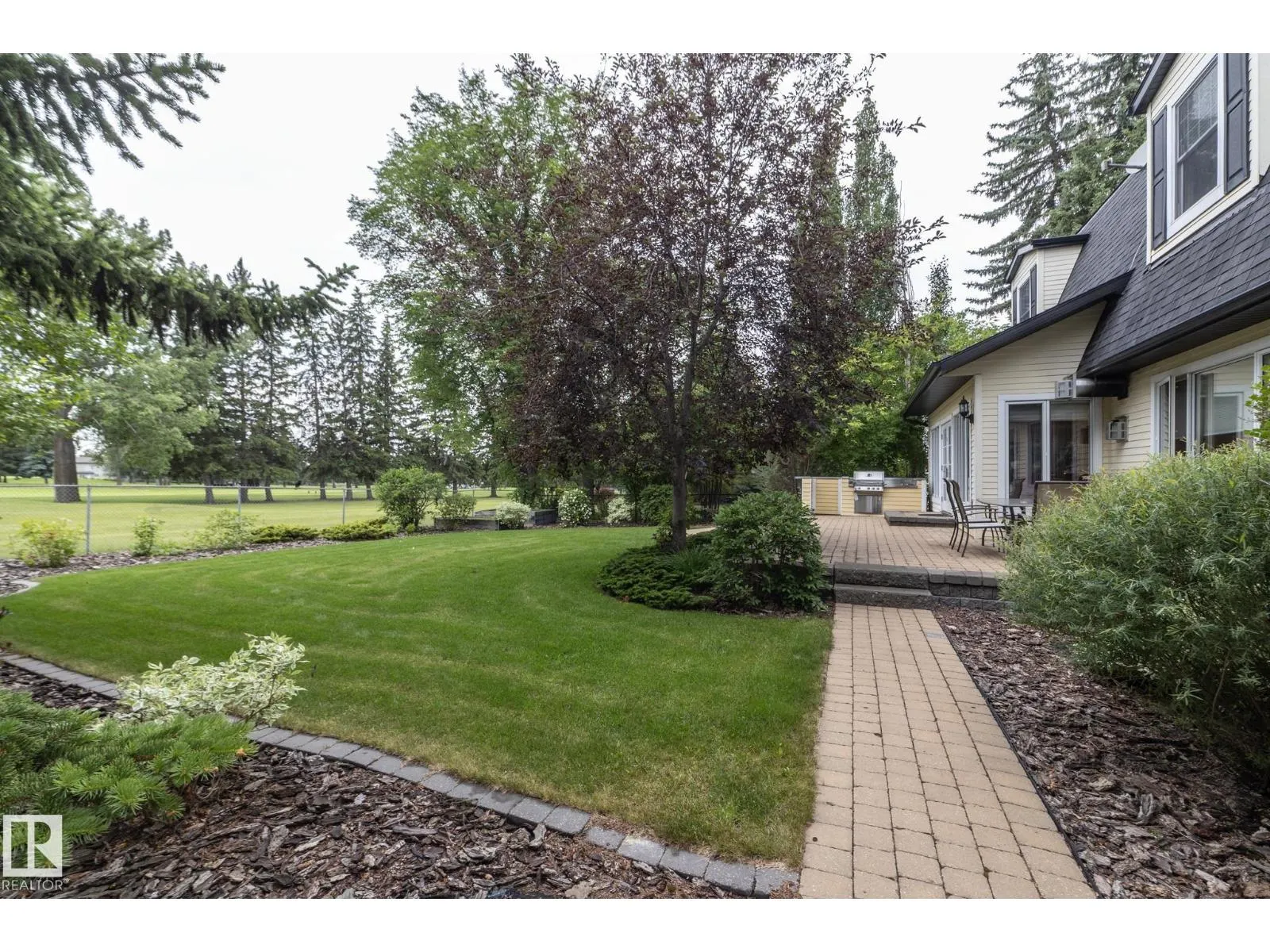 63 FAIRWAY DR NW