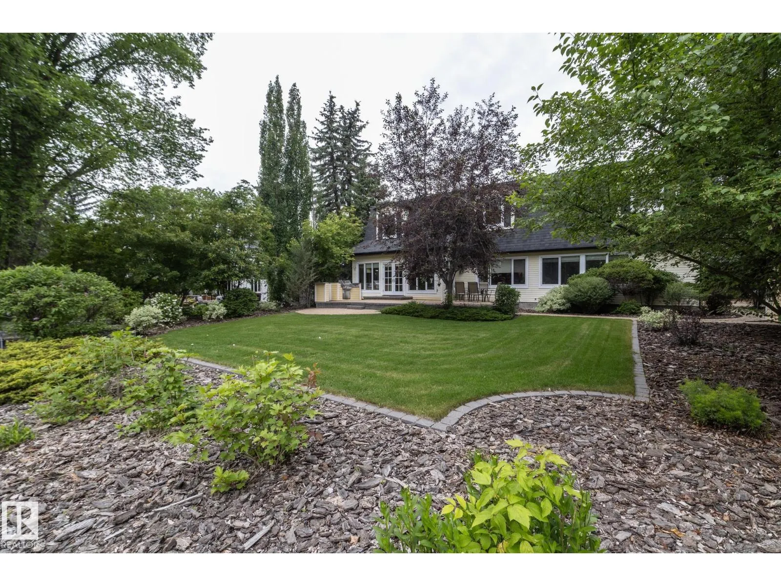 63 FAIRWAY DR NW