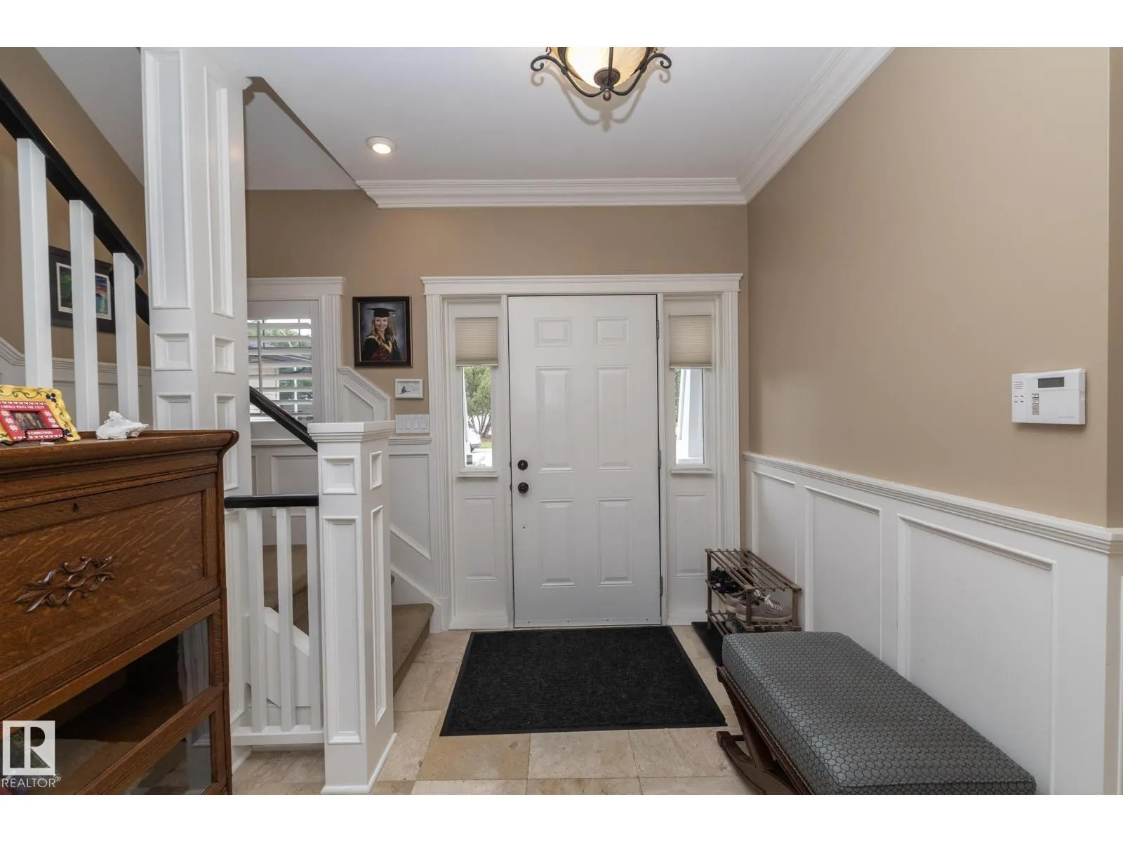 63 FAIRWAY DR NW