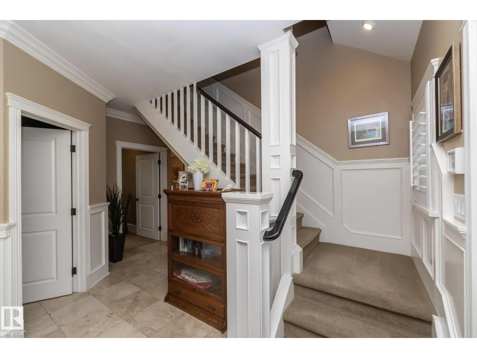 63 FAIRWAY DR NW