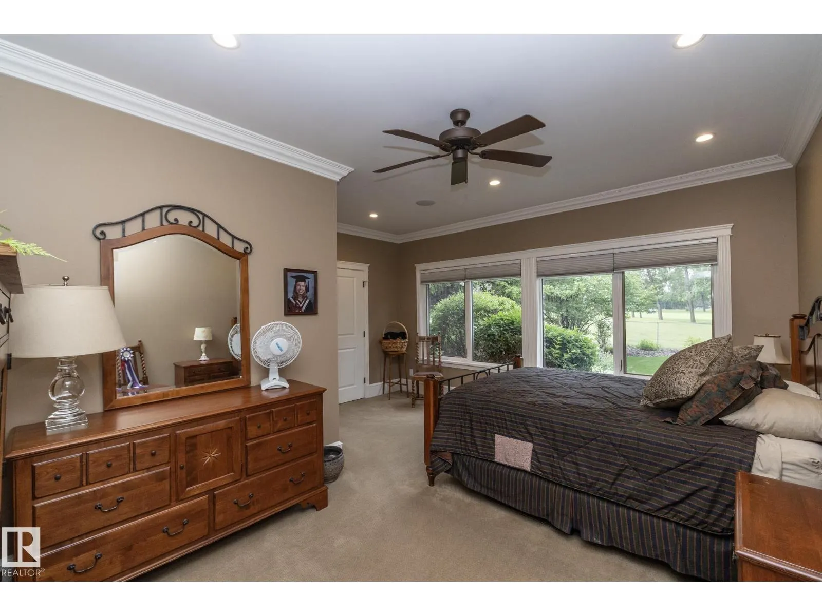 63 FAIRWAY DR NW