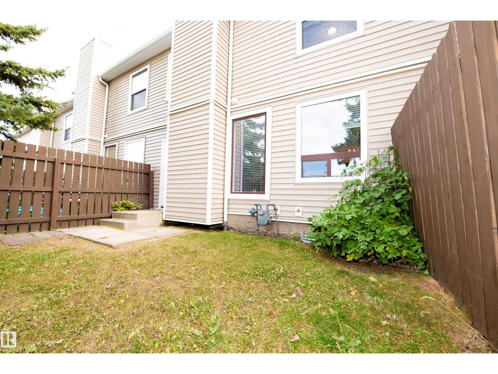 620 SADDLEBACK RD NW NW
