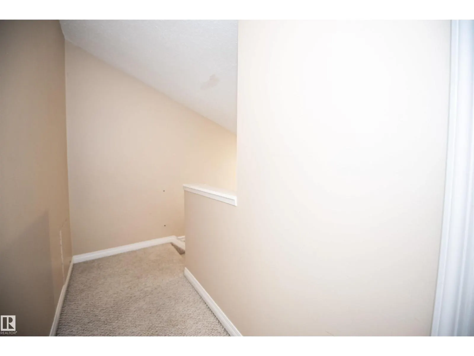620 SADDLEBACK RD NW NW