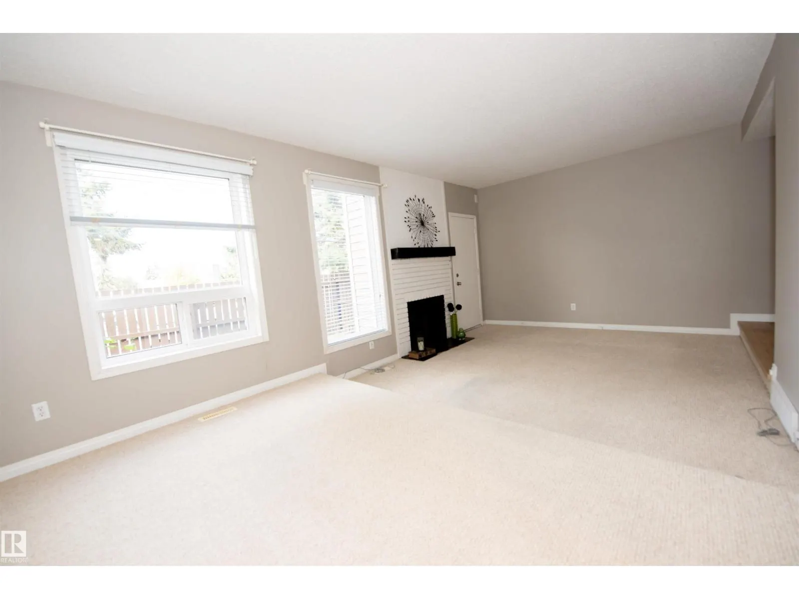 620 SADDLEBACK RD NW NW