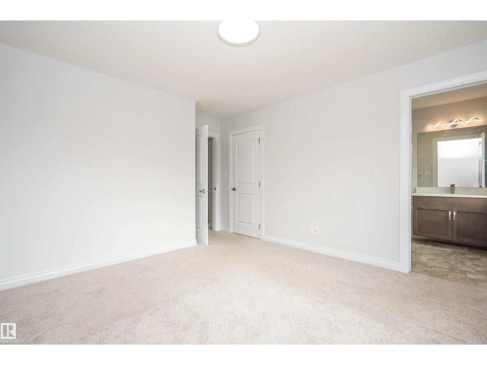548 SECORD BV NW