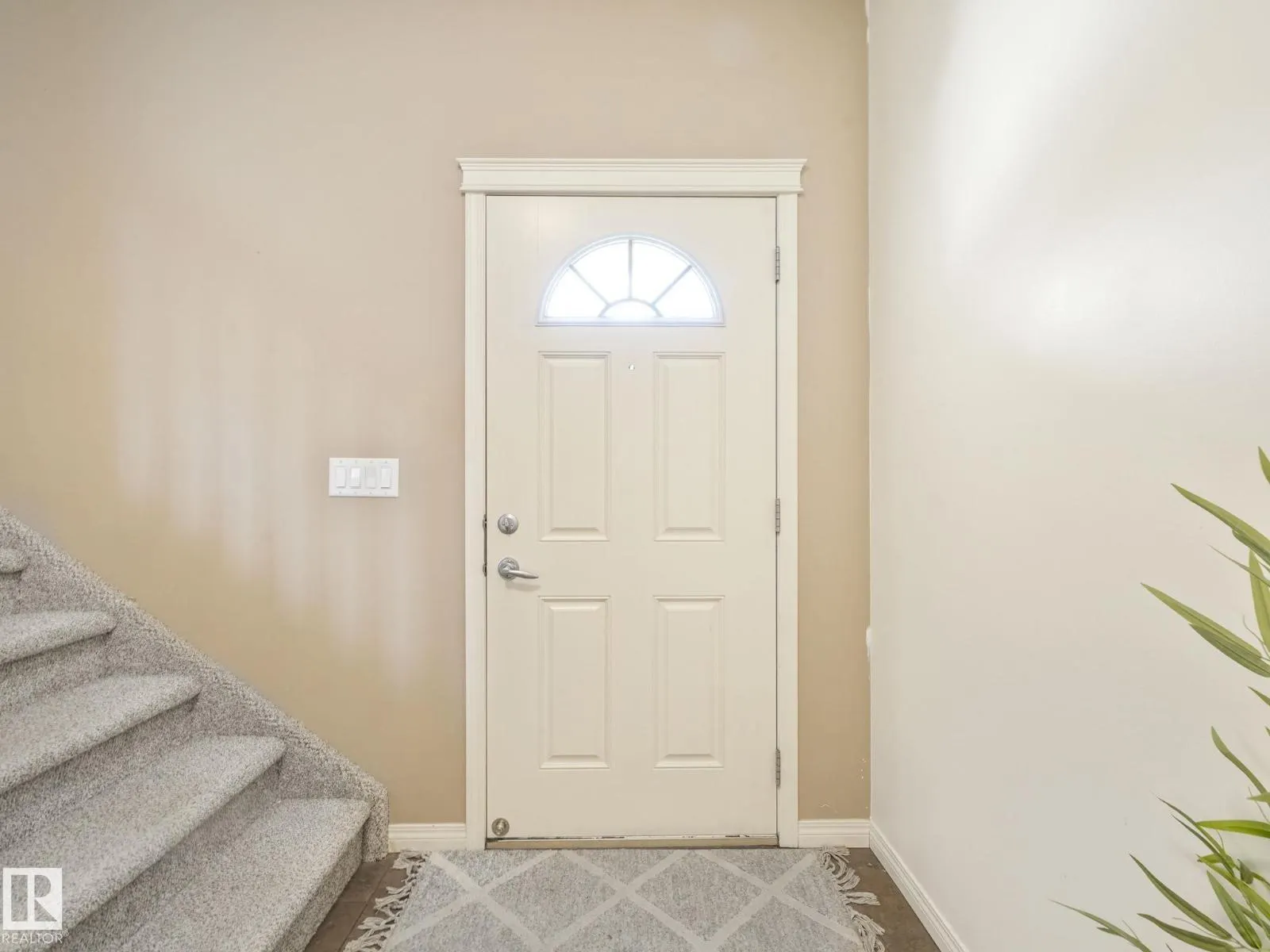 1250 McAllister WY SW