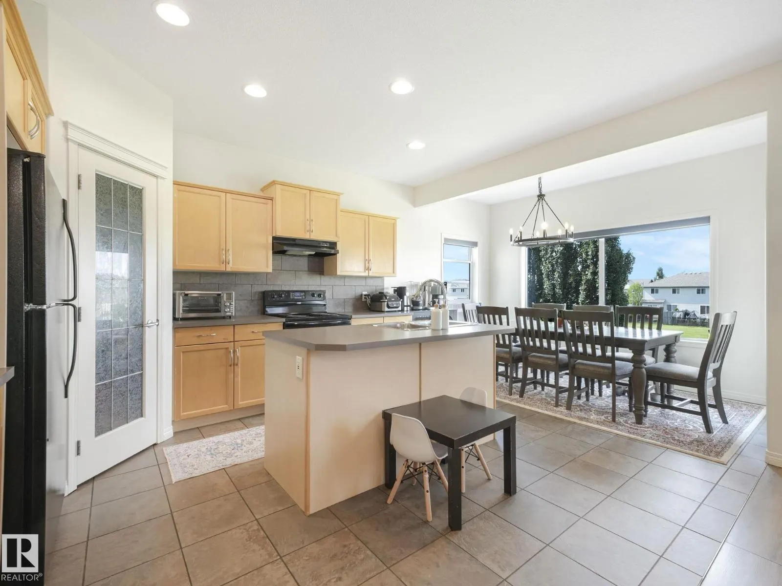 1250 McAllister WY SW