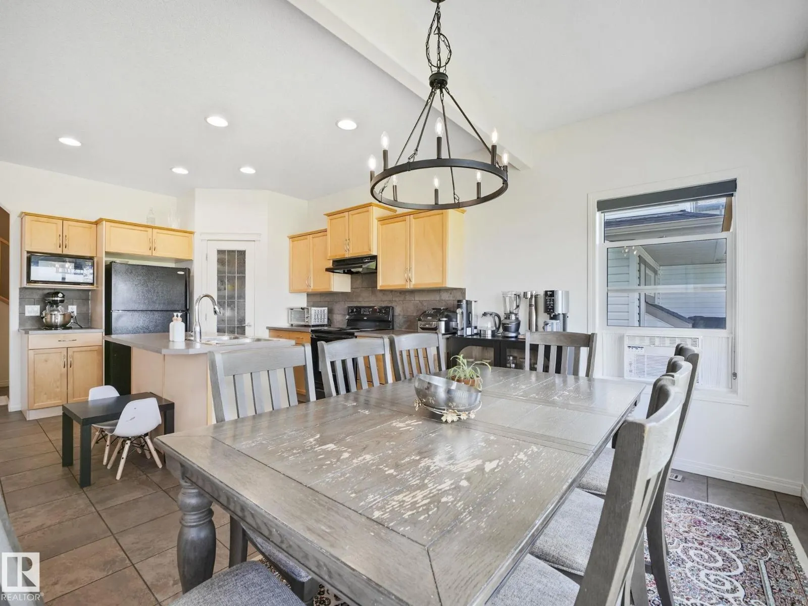 1250 McAllister WY SW